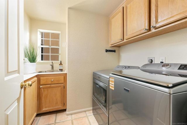 11495 Larmier Cir, San Diego, CA 92131