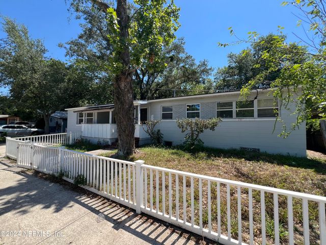 2535 ROGERO Road, Jacksonville, FL 32211