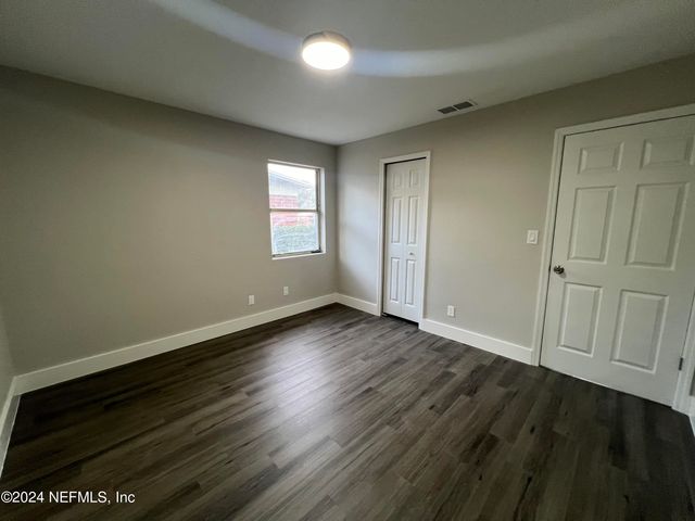 2535 ROGERO Road, Jacksonville, FL 32211