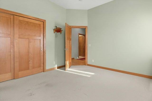 216 Steeple Court, Johnson Creek, WI 53038