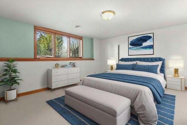 216 Steeple Court, Johnson Creek, WI 53038