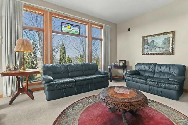 216 Steeple Court, Johnson Creek, WI 53038