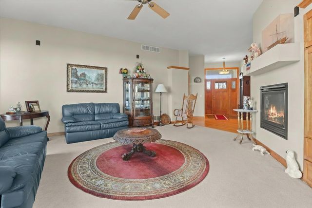 216 Steeple Court, Johnson Creek, WI 53038