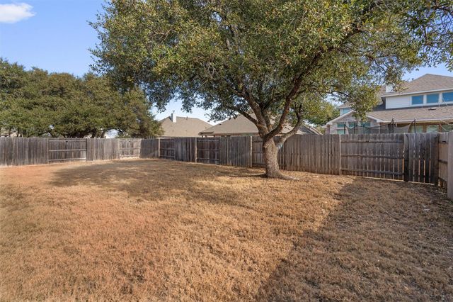 109 Wake LN, Georgetown, TX 78633