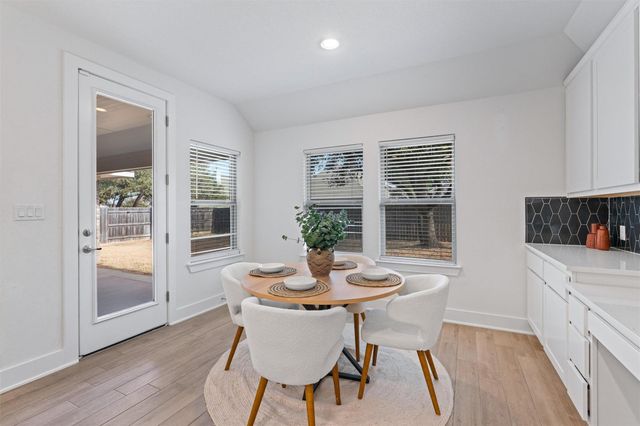 109 Wake LN, Georgetown, TX 78633