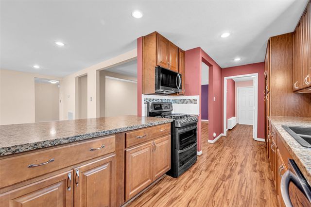 7422 Jackwood Street, Houston, TX 77074