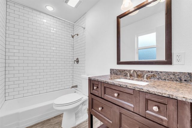 7422 Jackwood Street, Houston, TX 77074