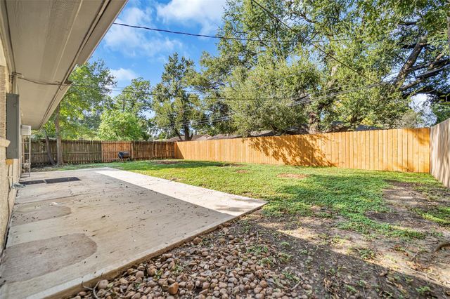7422 Jackwood Street, Houston, TX 77074