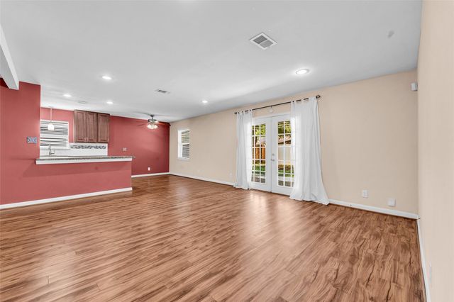 7422 Jackwood Street, Houston, TX 77074