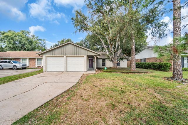 7422 Jackwood Street, Houston, TX 77074