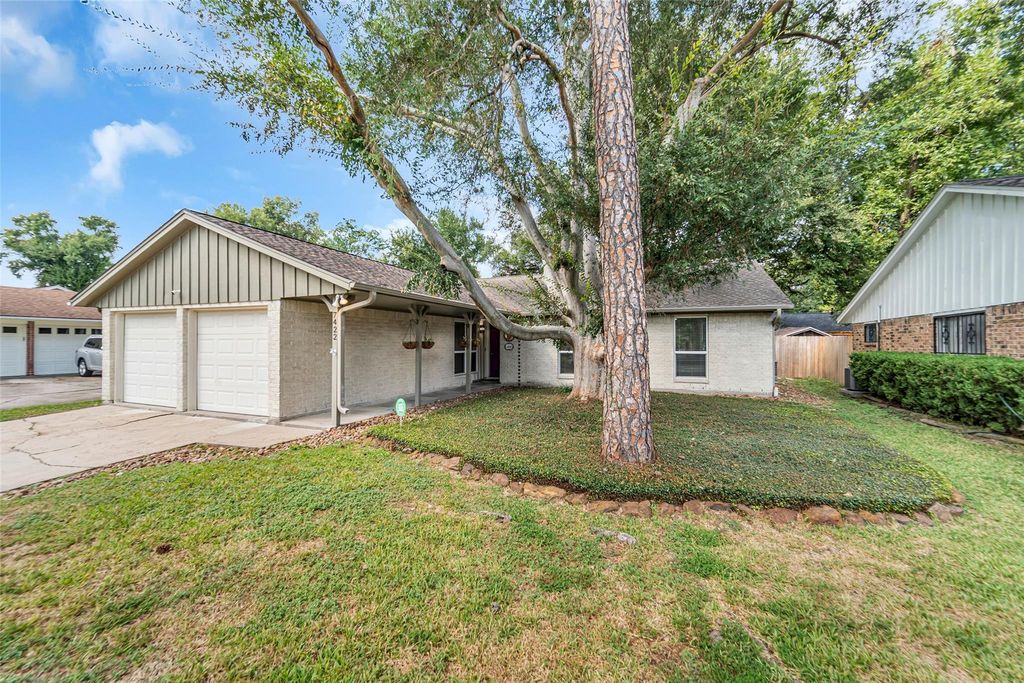 7422 Jackwood Street, Houston, TX 77074