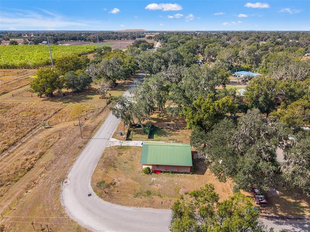 842 S HENDRY AVENUE, Fort Meade, FL 33841