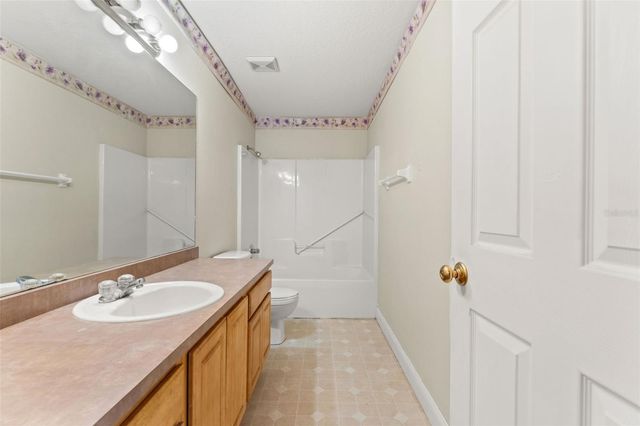 842 S HENDRY AVENUE, Fort Meade, FL 33841