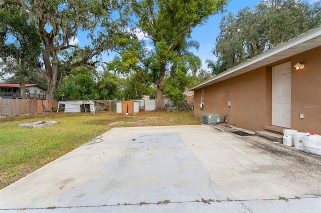 842 S HENDRY AVENUE, Fort Meade, FL 33841