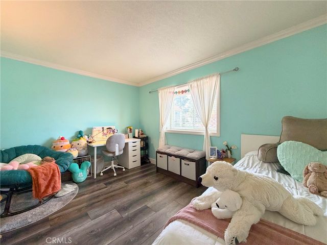 201 Green Heath, Thousand Oaks, CA 91361