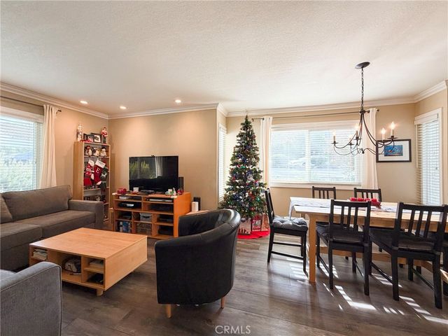 201 Green Heath, Thousand Oaks, CA 91361