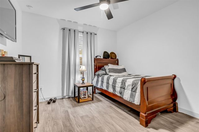 9802 Palm Royal Drive, Baytown, TX 77521