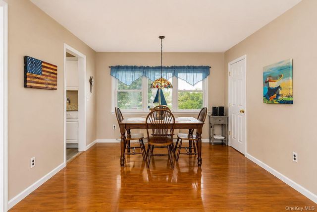 5 High View Terrace, Rock Hill, NY 12775