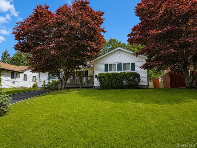 5 High View Terrace, Rock Hill, NY 12775