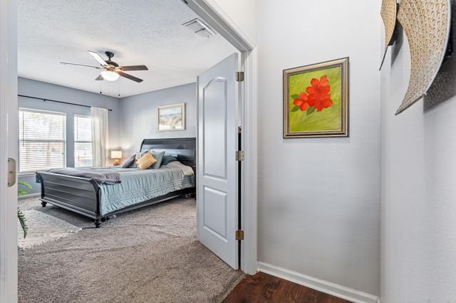 1353 Camp Ridge Ln, Middleburg, FL 32068