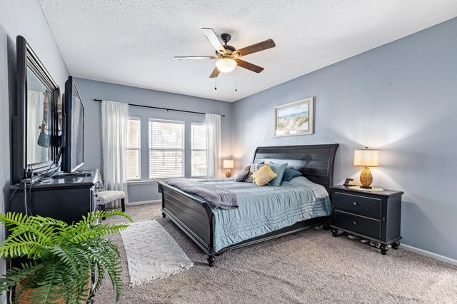 1353 Camp Ridge Ln, Middleburg, FL 32068