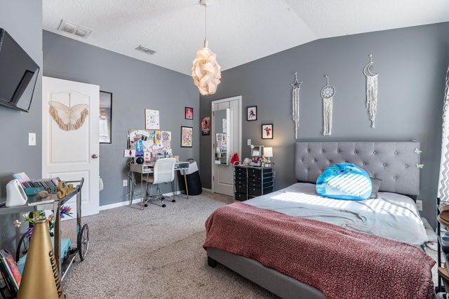 1353 Camp Ridge Ln, Middleburg, FL 32068