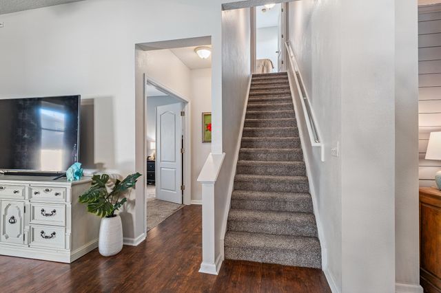 1353 Camp Ridge Ln, Middleburg, FL 32068