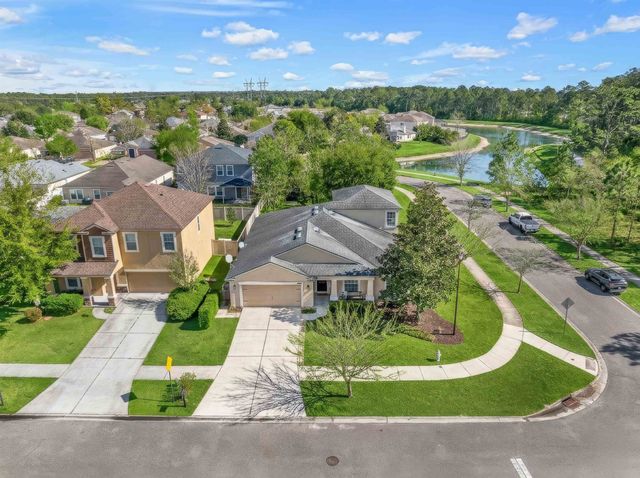 1353 Camp Ridge Ln, Middleburg, FL 32068