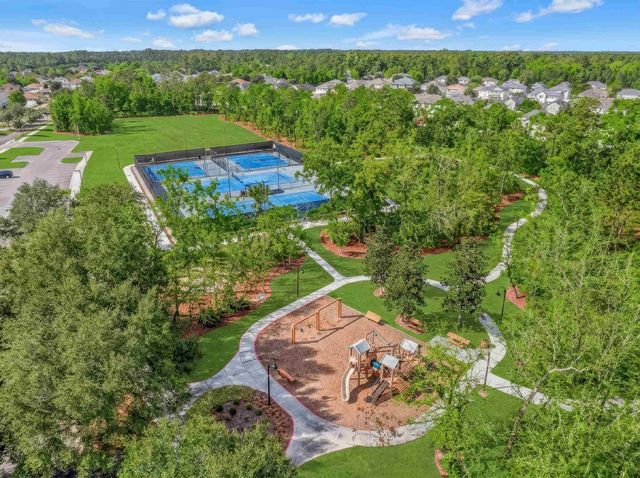 1353 Camp Ridge Ln, Middleburg, FL 32068