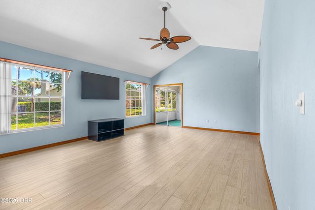 104 Shoal Creek Circle, Daytona Beach, FL 32114