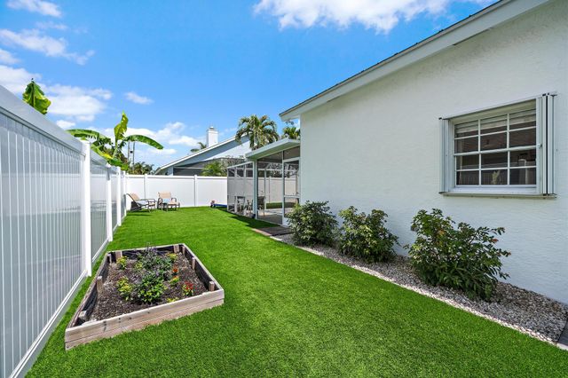 6325 Drake Street, Jupiter, FL 33458