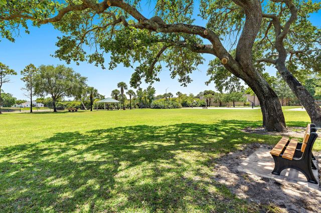 6325 Drake Street, Jupiter, FL 33458