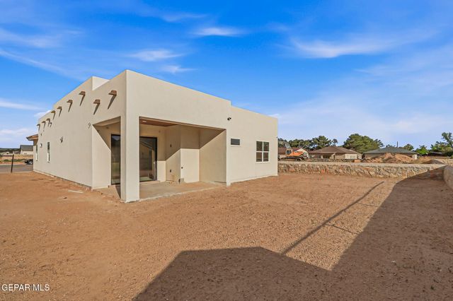 416 PLATEAU Drive, Socorro, TX 79927