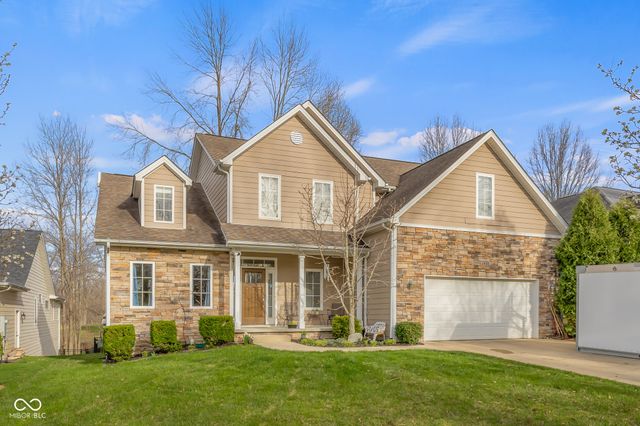 1935 Brookfield Court, Columbus, IN 47201