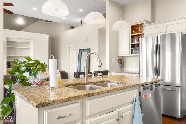 1935 Brookfield Court, Columbus, IN 47201