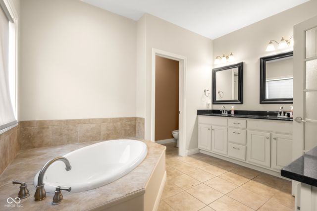 1935 Brookfield Court, Columbus, IN 47201