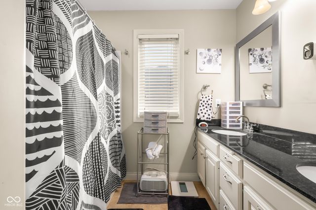 1935 Brookfield Court, Columbus, IN 47201