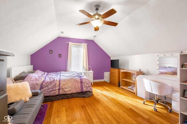 1935 Brookfield Court, Columbus, IN 47201