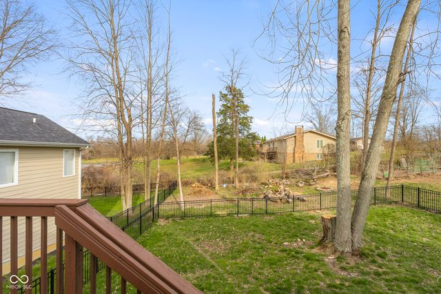 1935 Brookfield Court, Columbus, IN 47201