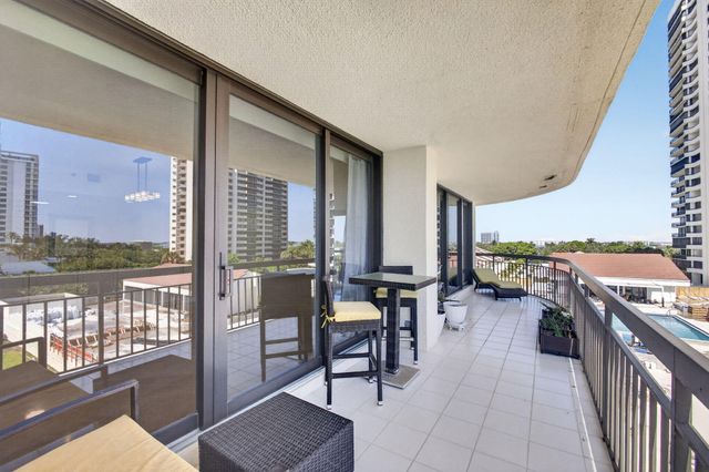 4000 N Ocean Drive 403, Riviera Beach, FL 33404
