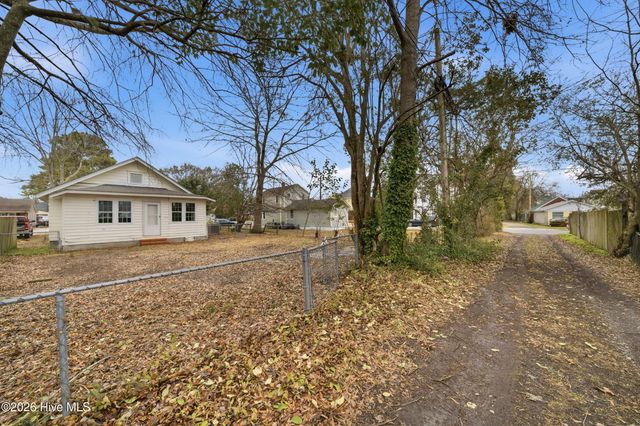 603 Maple Street, Elizabeth City, NC 27909