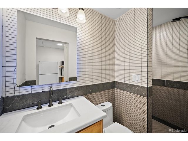 1665 W Progress Ave, Littleton, CO 80120