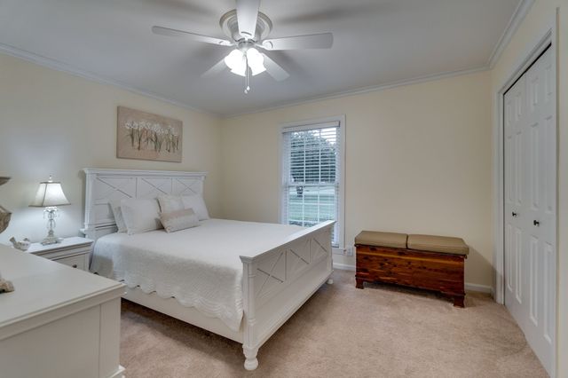 8105 Westhaven Dr, Nashville, TN 37221
