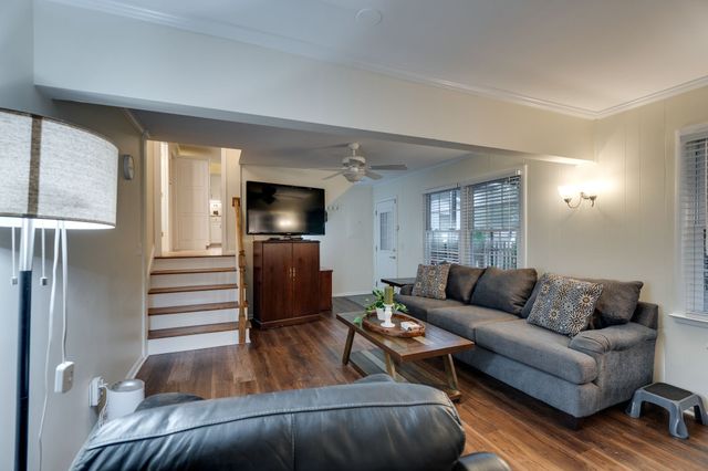 8105 Westhaven Dr, Nashville, TN 37221
