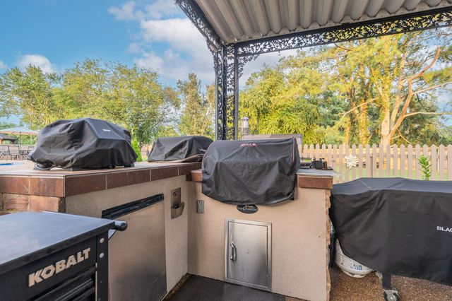 8105 Westhaven Dr, Nashville, TN 37221