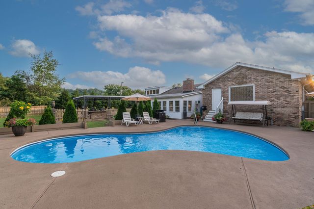 8105 Westhaven Dr, Nashville, TN 37221