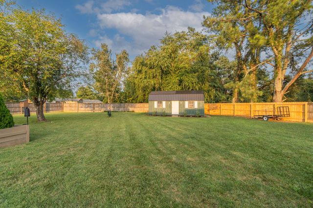 8105 Westhaven Dr, Nashville, TN 37221