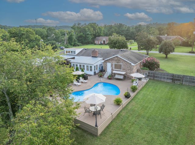 8105 Westhaven Dr, Nashville, TN 37221