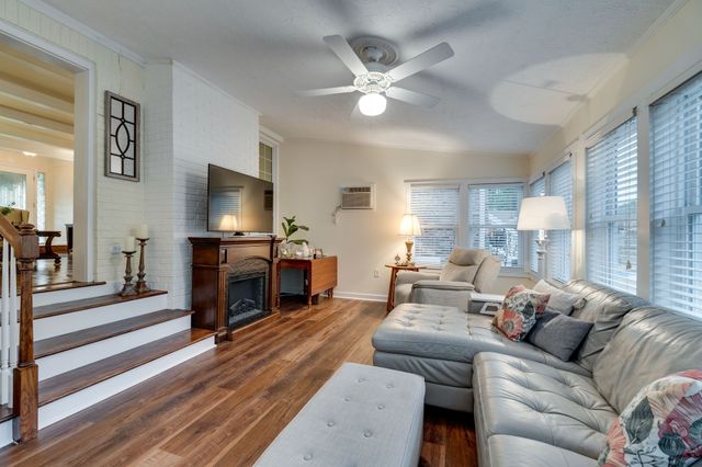 8105 Westhaven Dr, Nashville, TN 37221