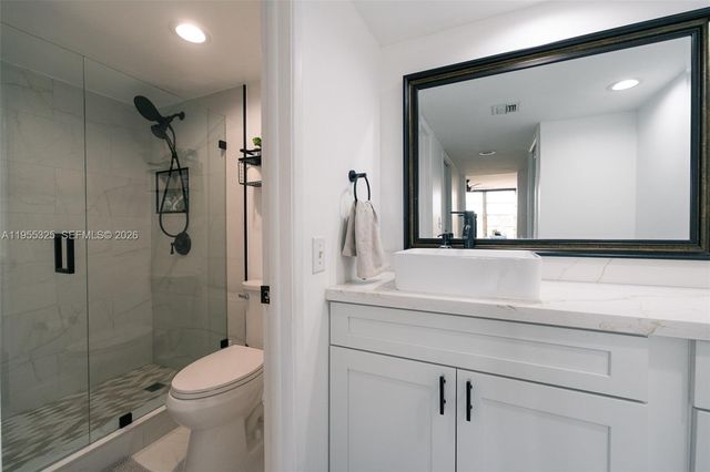 804 Cypress Grove Ln 308, Pompano Beach, FL 33069